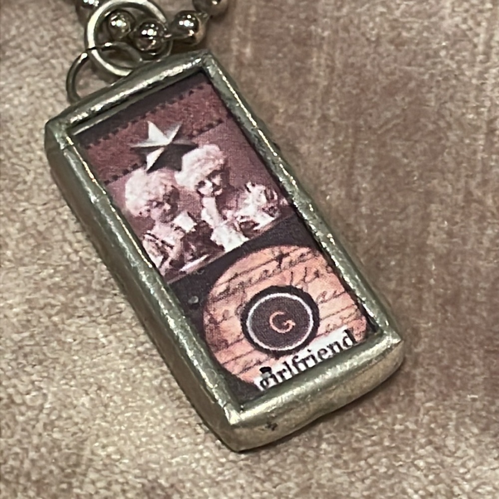 Funny Best Friend Necklace - You know too much Vintage Style Pictures